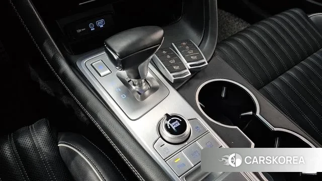 Genesis G70 id 3434160 из Кореи 19