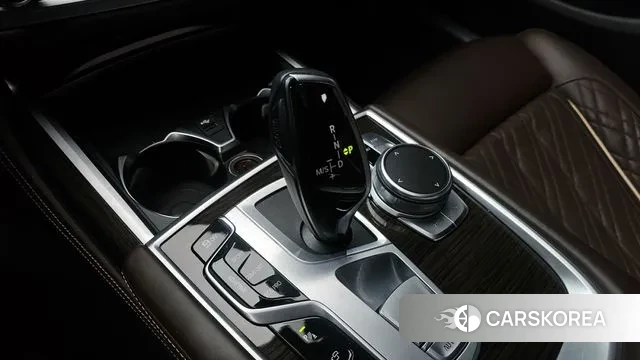 BMW 7 Series (G11) id 3686799 из Кореи 19