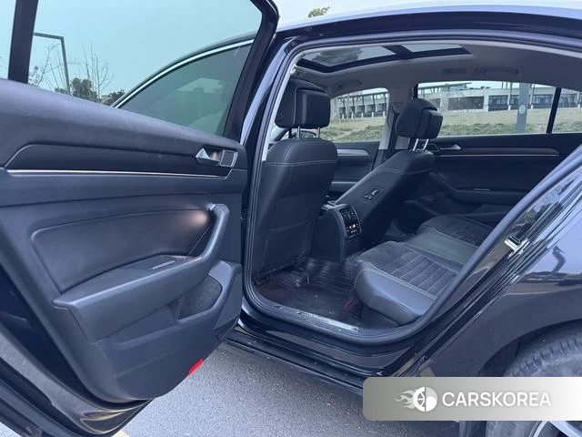 Volkswagen Magotan id 4273271 из Китая 22