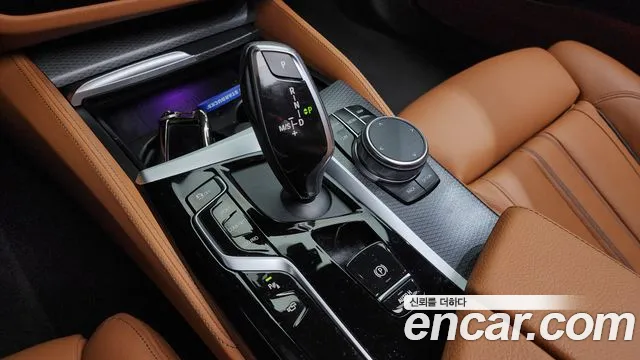 BMW 5 Series (G30) id 2738314 из Кореи 19