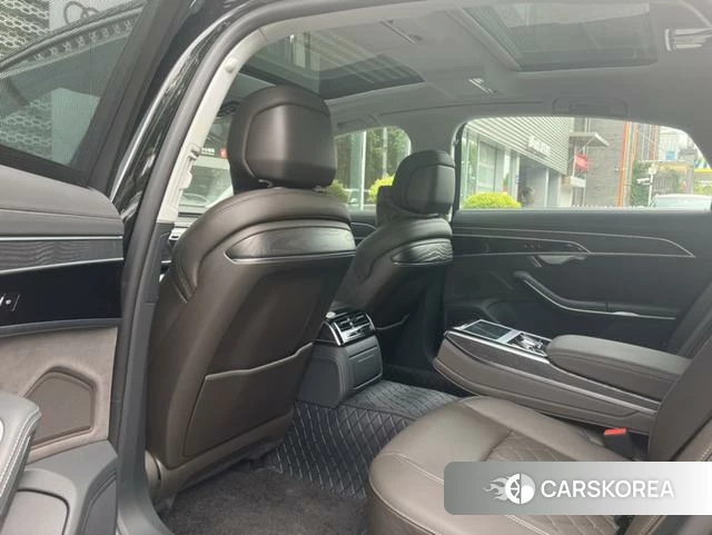 Audi A8 id 4335687 из Китая 11