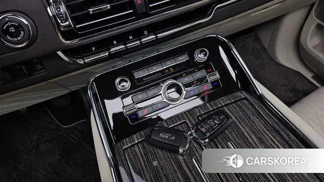 Lincoln Navigator 4th generation id 3044930 из Кореи 19