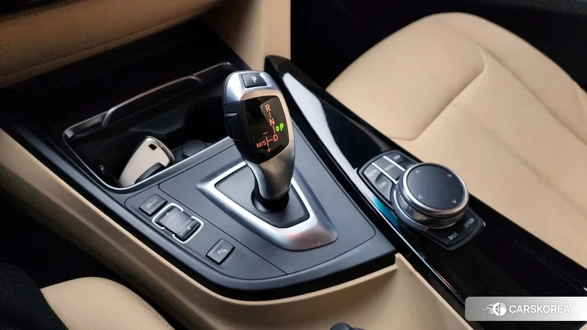 BMW 3 Series (F30) id 2021797 из Кореи 19