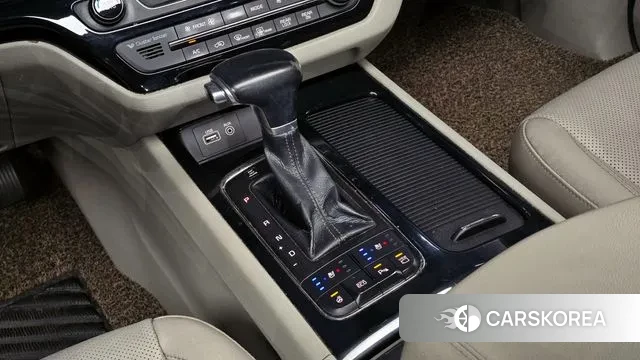 Kia All New Carnival id 3742967 из Кореи 19