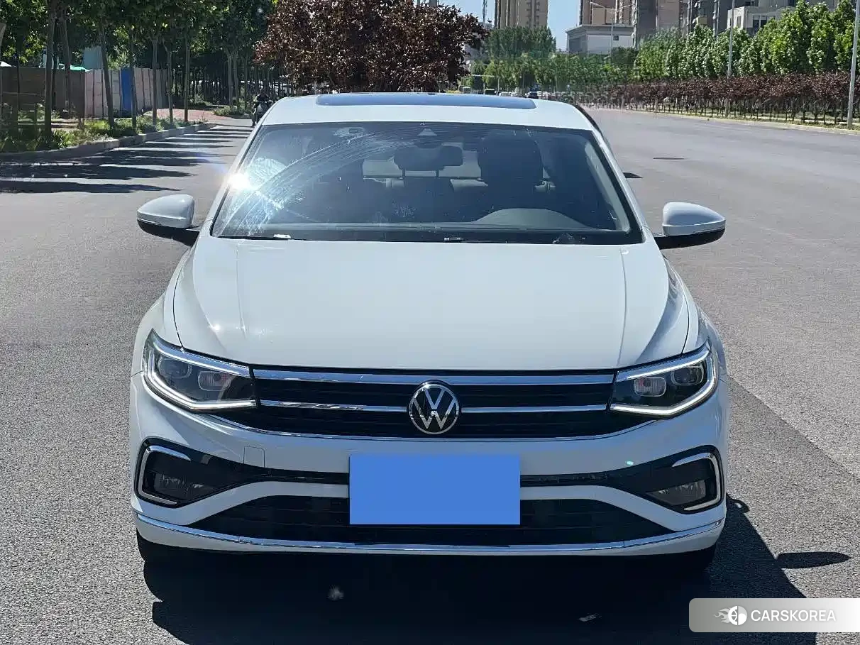 Volkswagen Bora id 4583635 из Китая 12