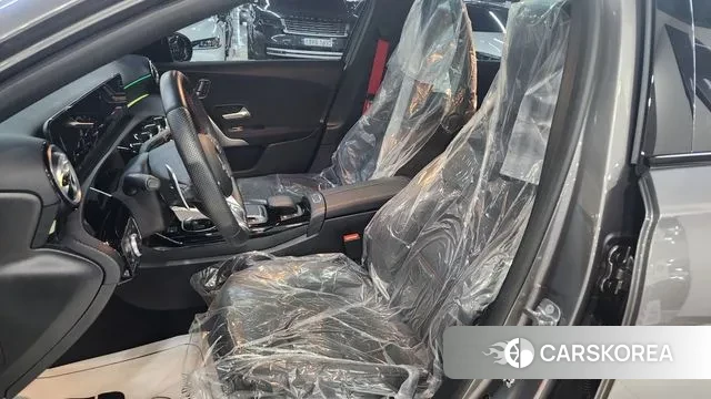 Mercedes-Benz A-Class W177 id 3432045 из Кореи 19