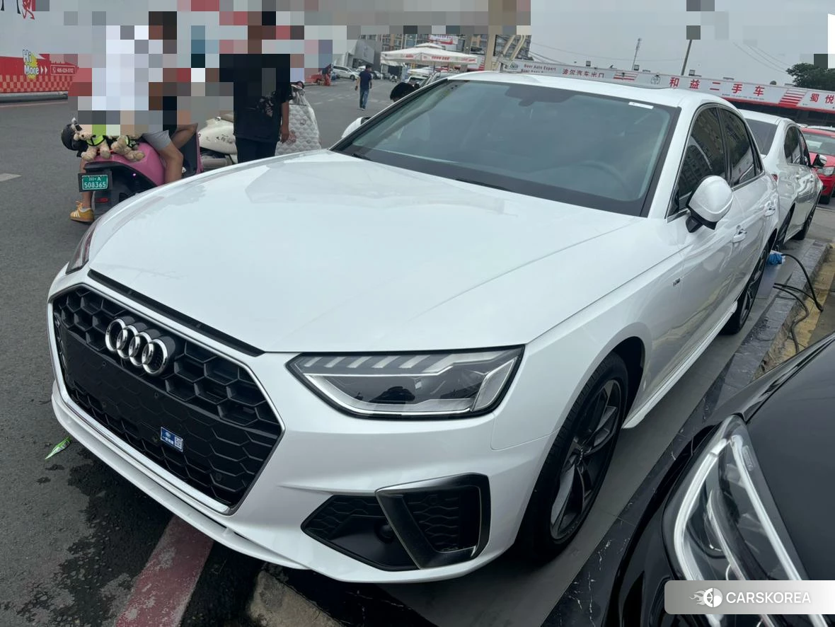 Audi A4L id 4420351 из Китая 9