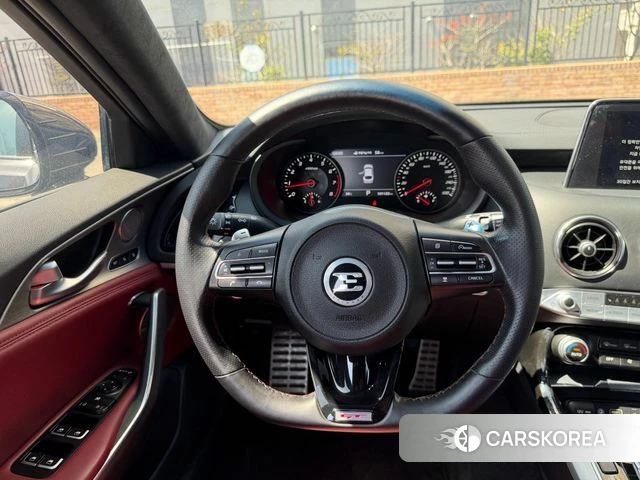 Kia Stinger id 3911744 из Кореи 16