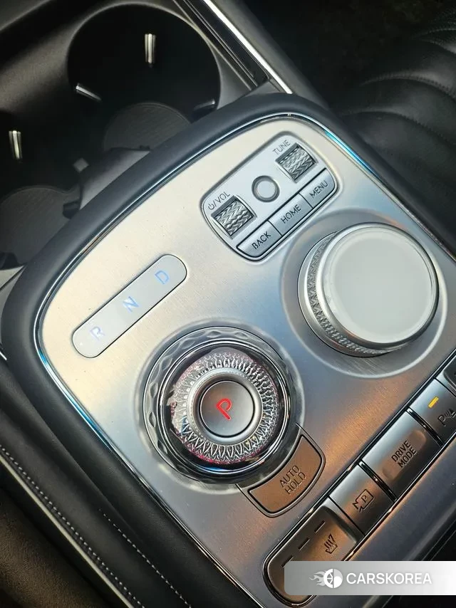 Genesis G90 (RS4) id 3770671 из Кореи 19