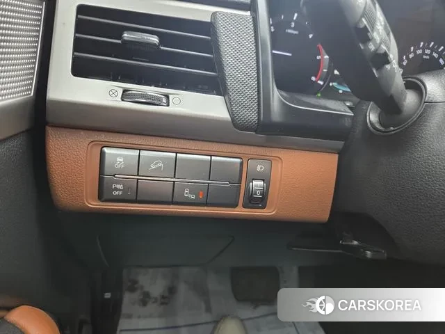 Ssangyong Rexton Sports id 3728260 из Кореи 19