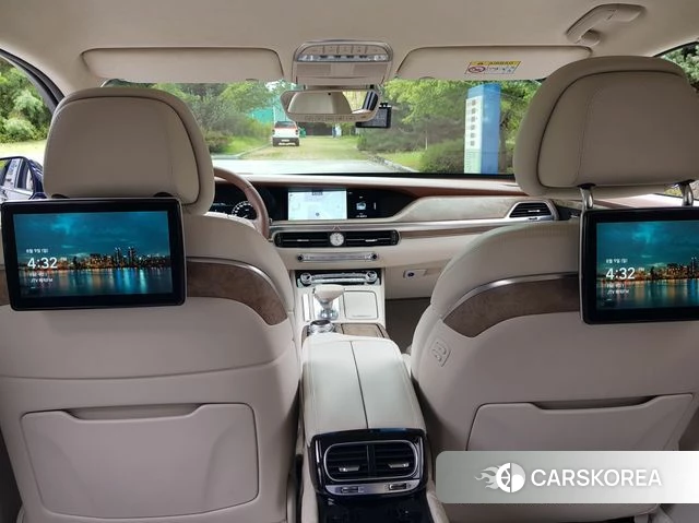 Genesis G90 id 4683718 из Кореи 19