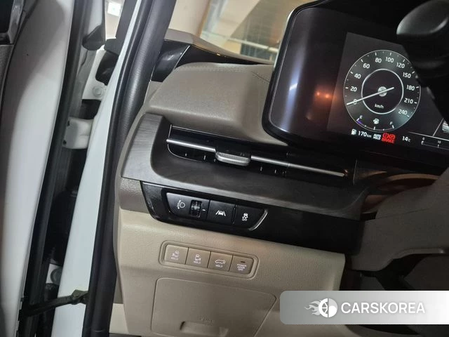 Kia Carnival 4th generation id 3842611 из Кореи 19