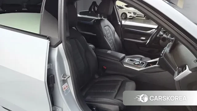 BMW i4 id 3462555 из Кореи 19