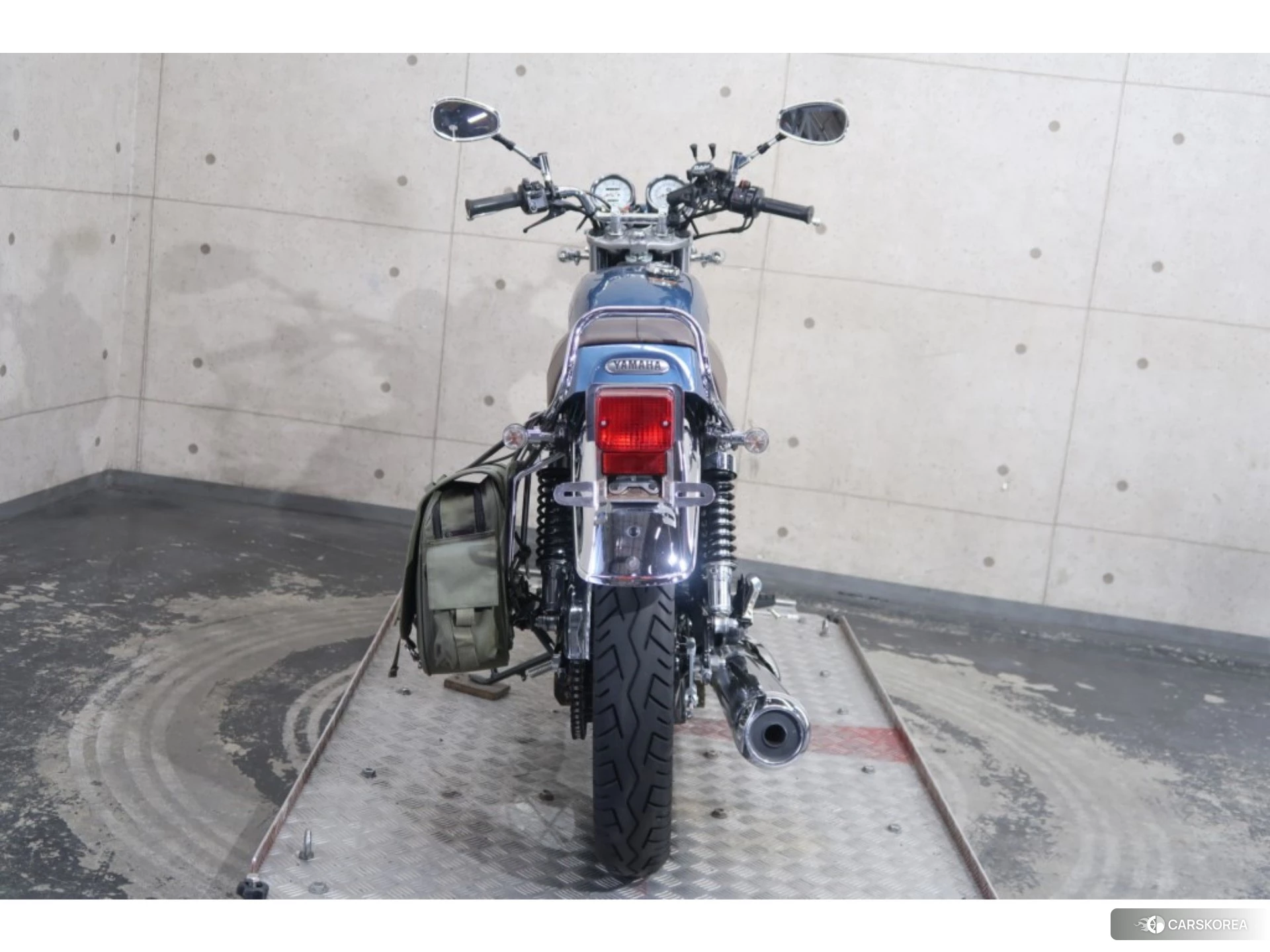 Yamaha SR 400 id 3946268 из Японии 30