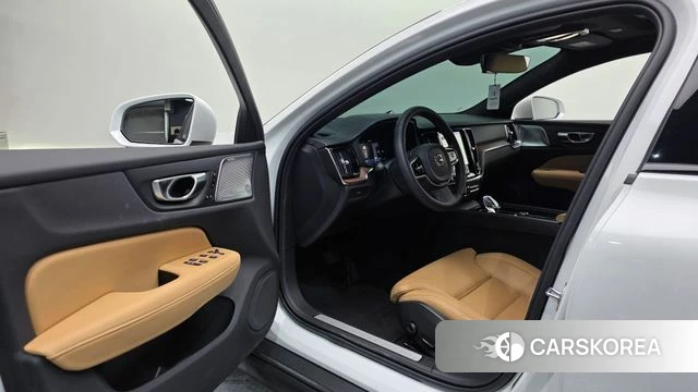 Volvo V60 Cross-Country 2nd Generation id 4734565 из Кореи 35