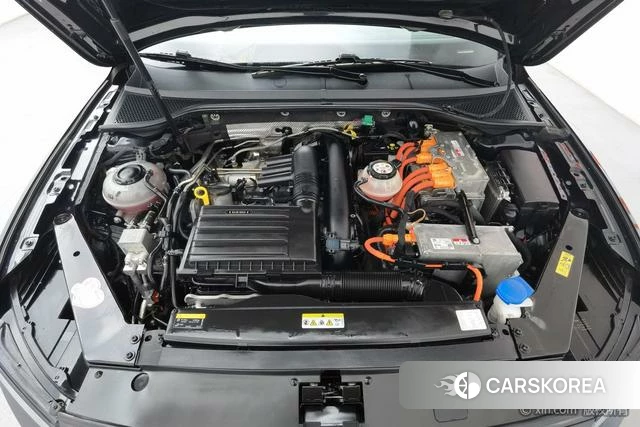 Volkswagen Magotan PHEV id 4271064 из Китая 23