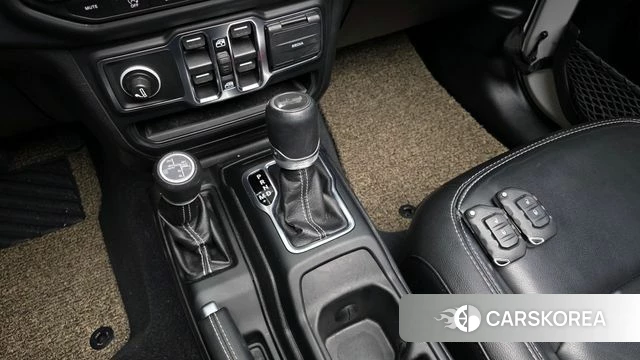 Jeep Wrangler (JL) id 3833309 из Кореи 19