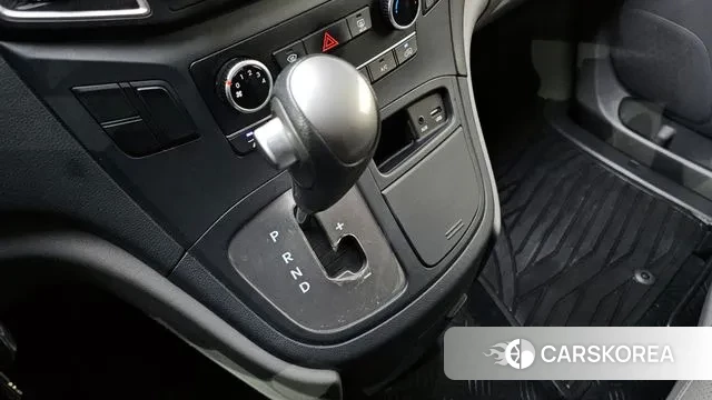 Hyundai The New Grand Starex id 3396270 из Кореи 19