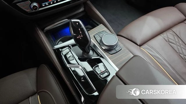 BMW 5 Series (G30) id 4917660 из Кореи 33