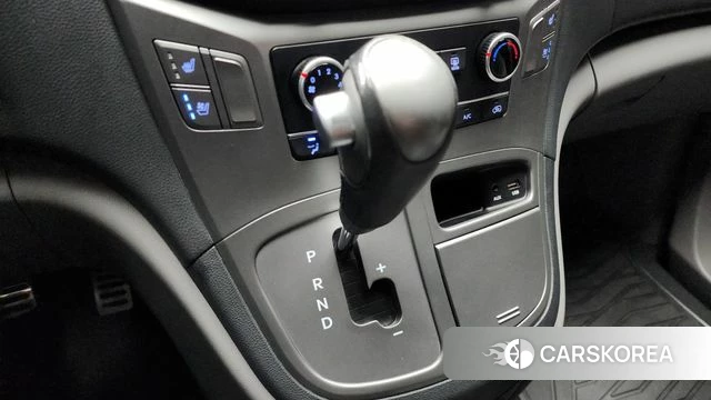 Hyundai The New Grand Starex id 4269221 из Кореи 30