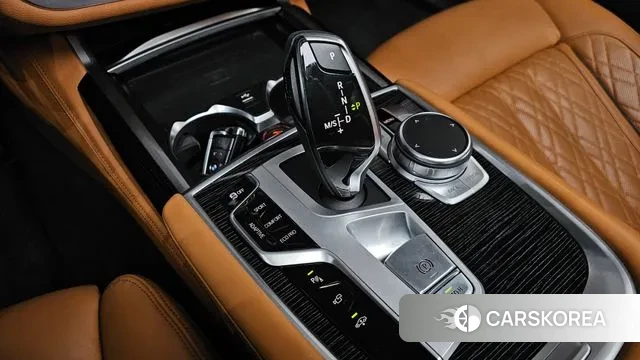 BMW 7 Series (G11) id 3747859 из Кореи 19