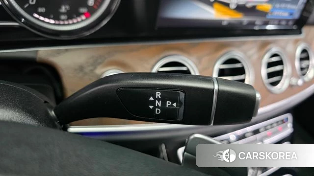 Mercedes-Benz E-Class W213 id 4459538 из Кореи 30