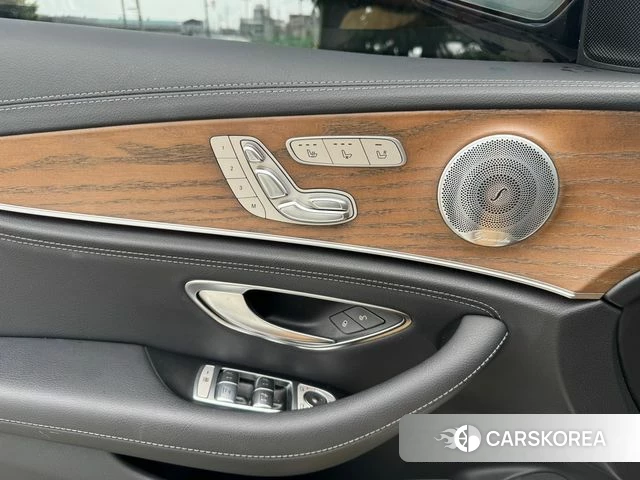 Mercedes-Benz E-Class W213 id 4482640 из Кореи 10