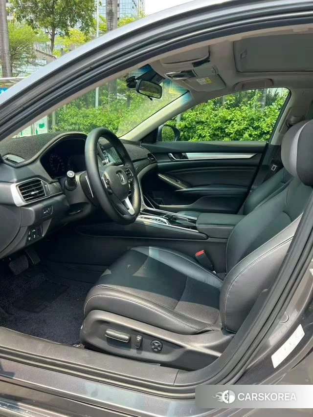 Honda Accord id 3993804 из Китая 9
