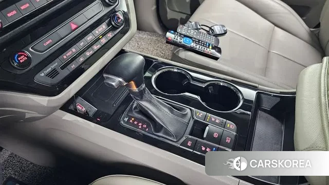 Kia The New Carnival id 2369136 из Кореи 19