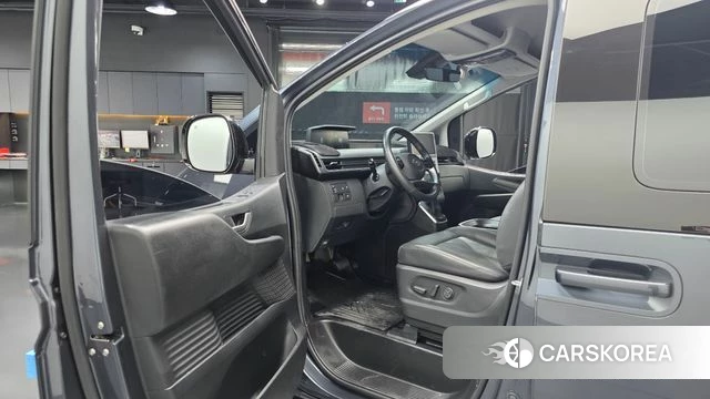 Hyundai Staria id 4308427 из Кореи 30