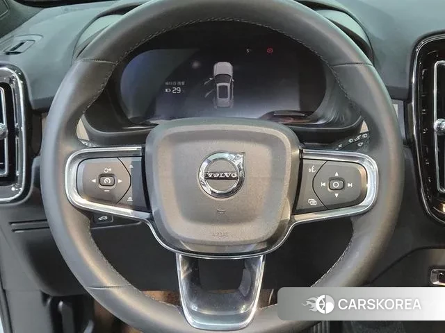 Volvo XC40 Richards id 3716041 из Кореи 19