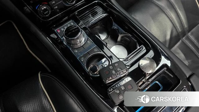 Jaguar All New XJ id 4459428 из Кореи 33