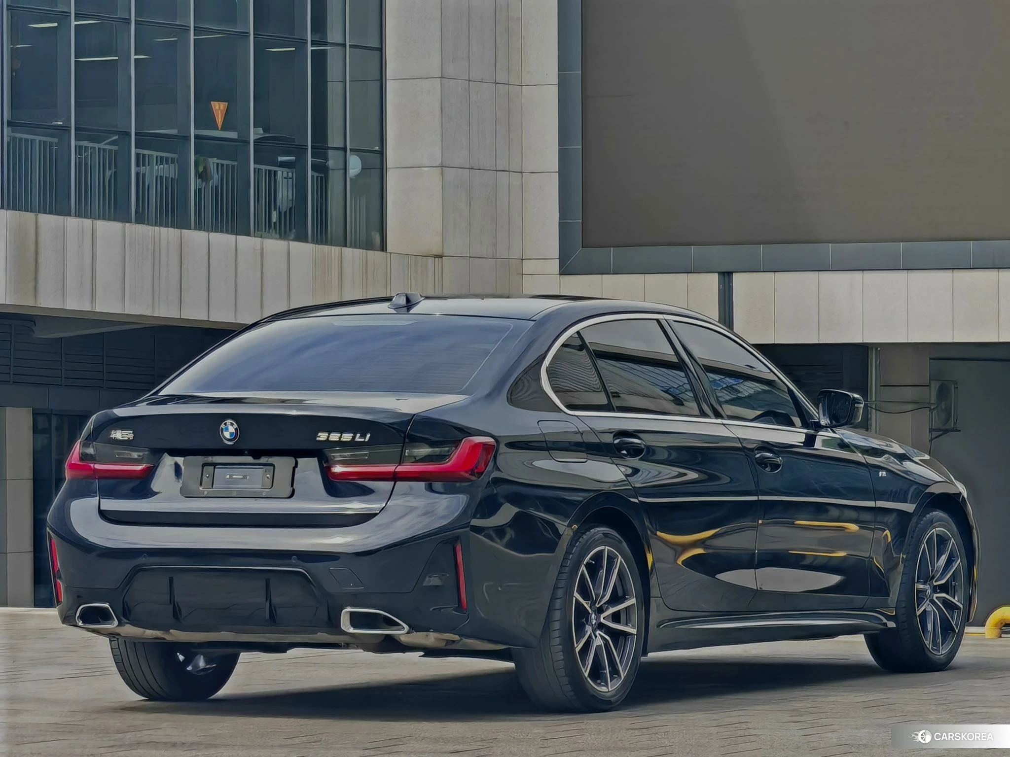 BMW 3 series id 4452681 из Китая 12