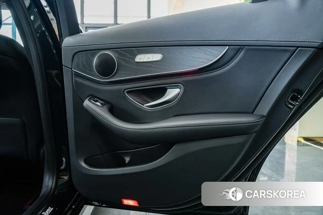 Mercedes-Benz Class C id 4216975 из Китая 38
