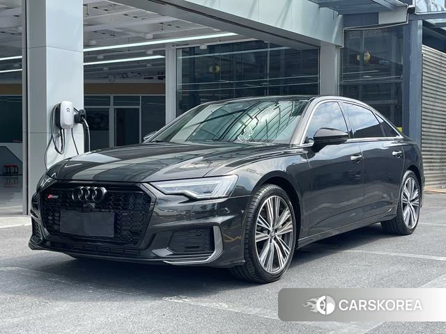 Audi A6L id 4273889 из Китая 32