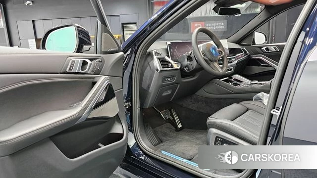 BMW X6 (G06) id 4200571 из Кореи 31
