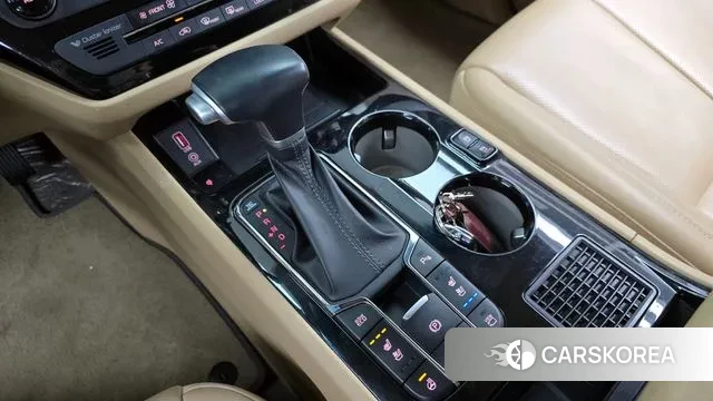 Kia The New Carnival id 3428811 из Кореи 19