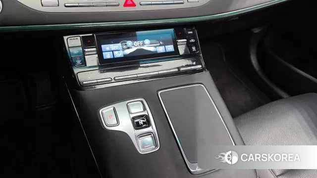 Hyundai The New Grandeur IG Hybrid id 3463592 из Кореи 19