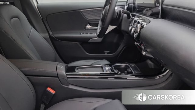 Mercedes-Benz A-Class W177 id 4291888 из Кореи 19