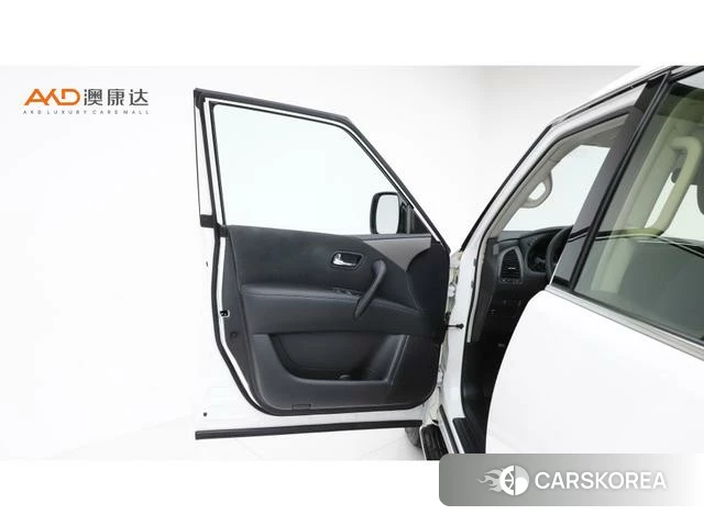 Nissan Toure id 4274536 из Китая 8
