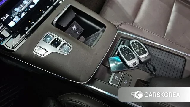 Hyundai The New Grandeur IG id 3448438 из Кореи 19