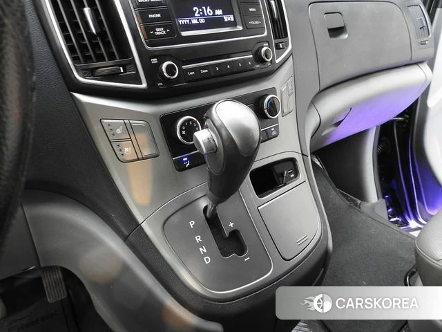 Hyundai The New Grand Starex id 4496483 из Кореи 19