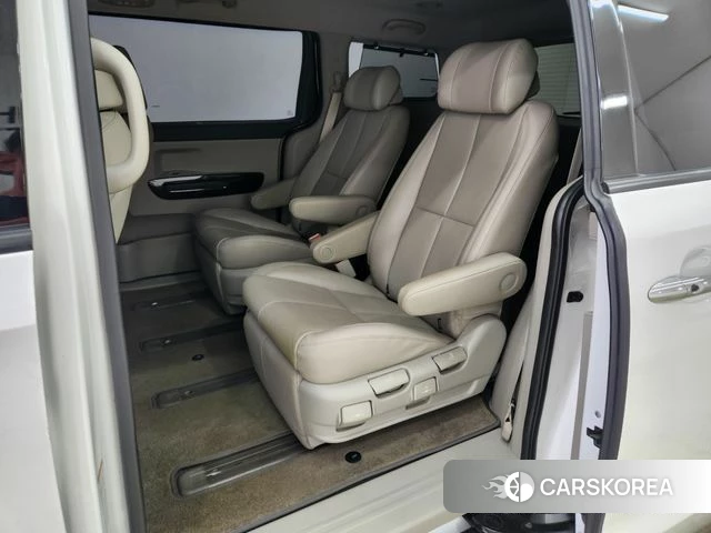 Kia The New Carnival id 4887354 из Кореи 19