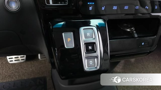 Hyundai Staria id 4916413 из Кореи 34
