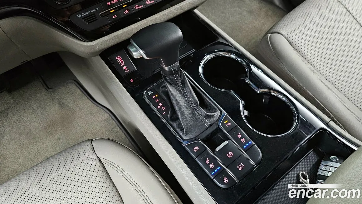 Kia The New Carnival id 1702019 из Кореи 19