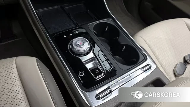 Kia The New Carnival 4th Generation id 3769572 из Кореи 19