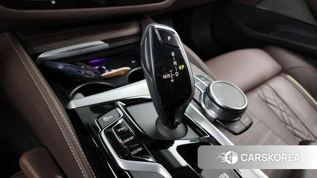 BMW 5 Series (G30) id 3924211 из Кореи 18