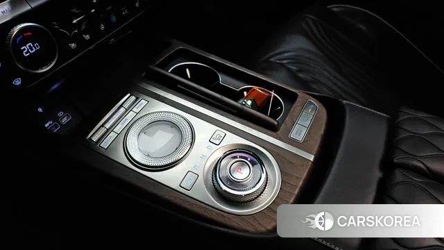 Genesis G80 (RG3) id 3282940 из Кореи 19