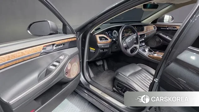 Genesis G90 id 3778974 из Кореи 19