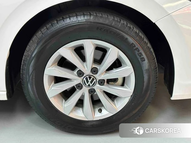 Volkswagen Bora id 4298202 из Китая 39